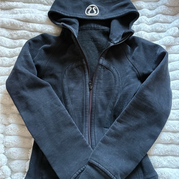 Lululemon athletica black scuba hoodie - Picture 2 of 4